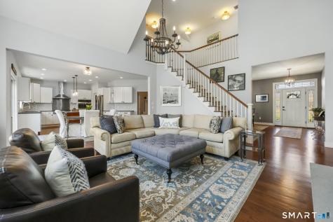 4 Red Fox Court New Fairfield CT 06812