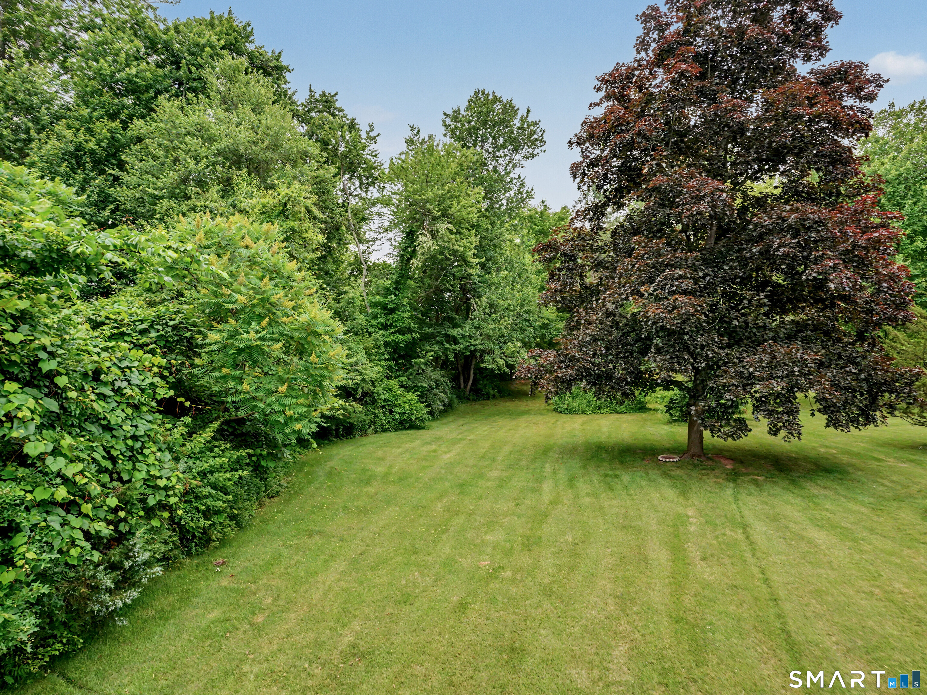 5 Leighton Court North Haven CT 06473