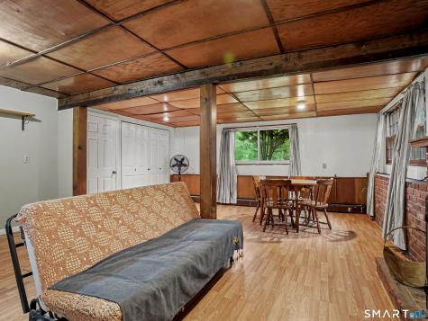 5 Leighton Court North Haven CT 06473
