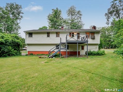 5 Leighton Court North Haven CT 06473