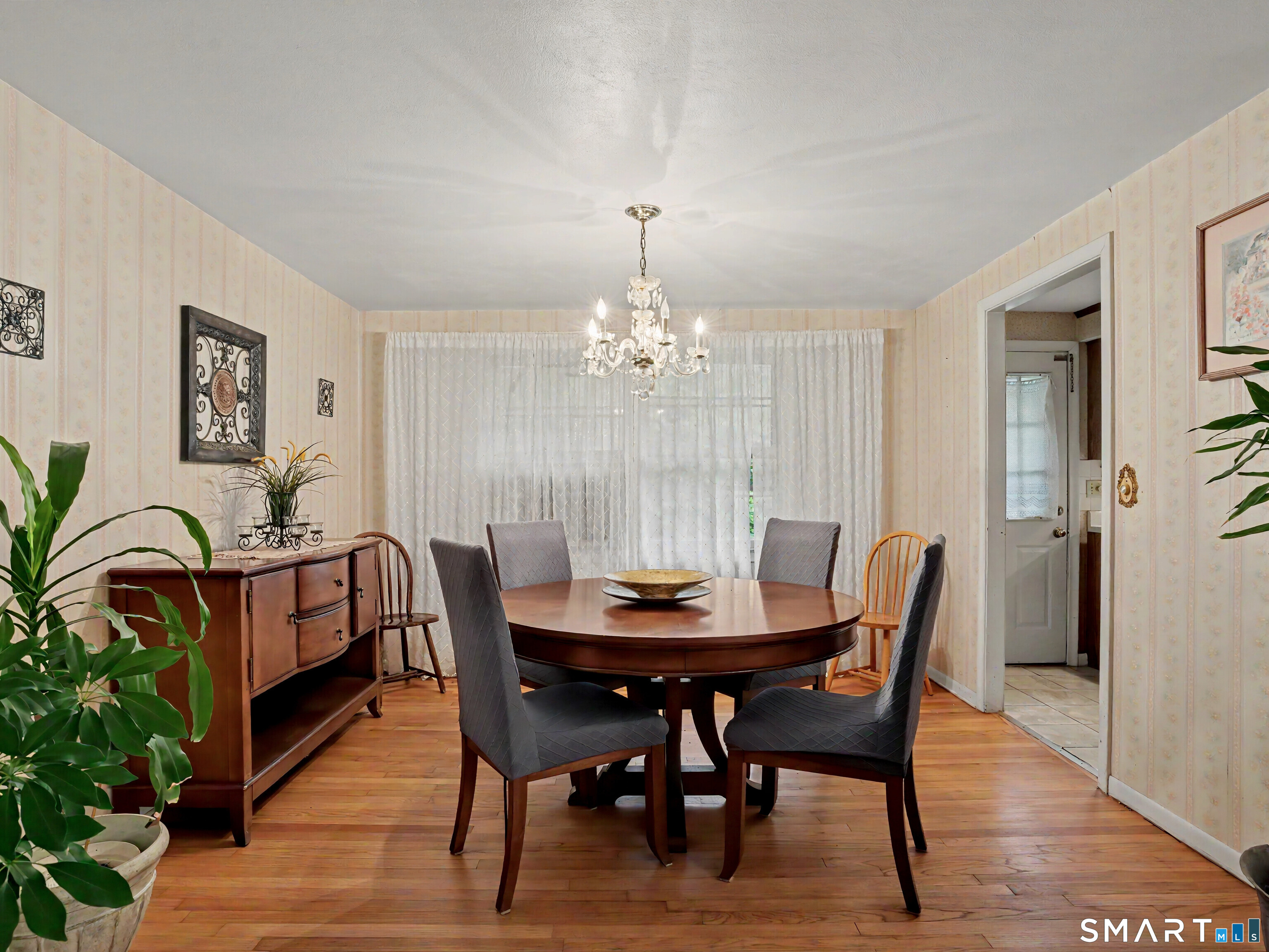 5 Leighton Court North Haven CT 06473