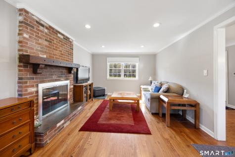 450 Cardinal Lane Cheshire CT 06410