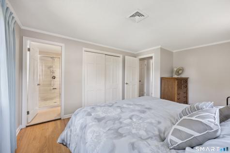 450 Cardinal Lane Cheshire CT 06410