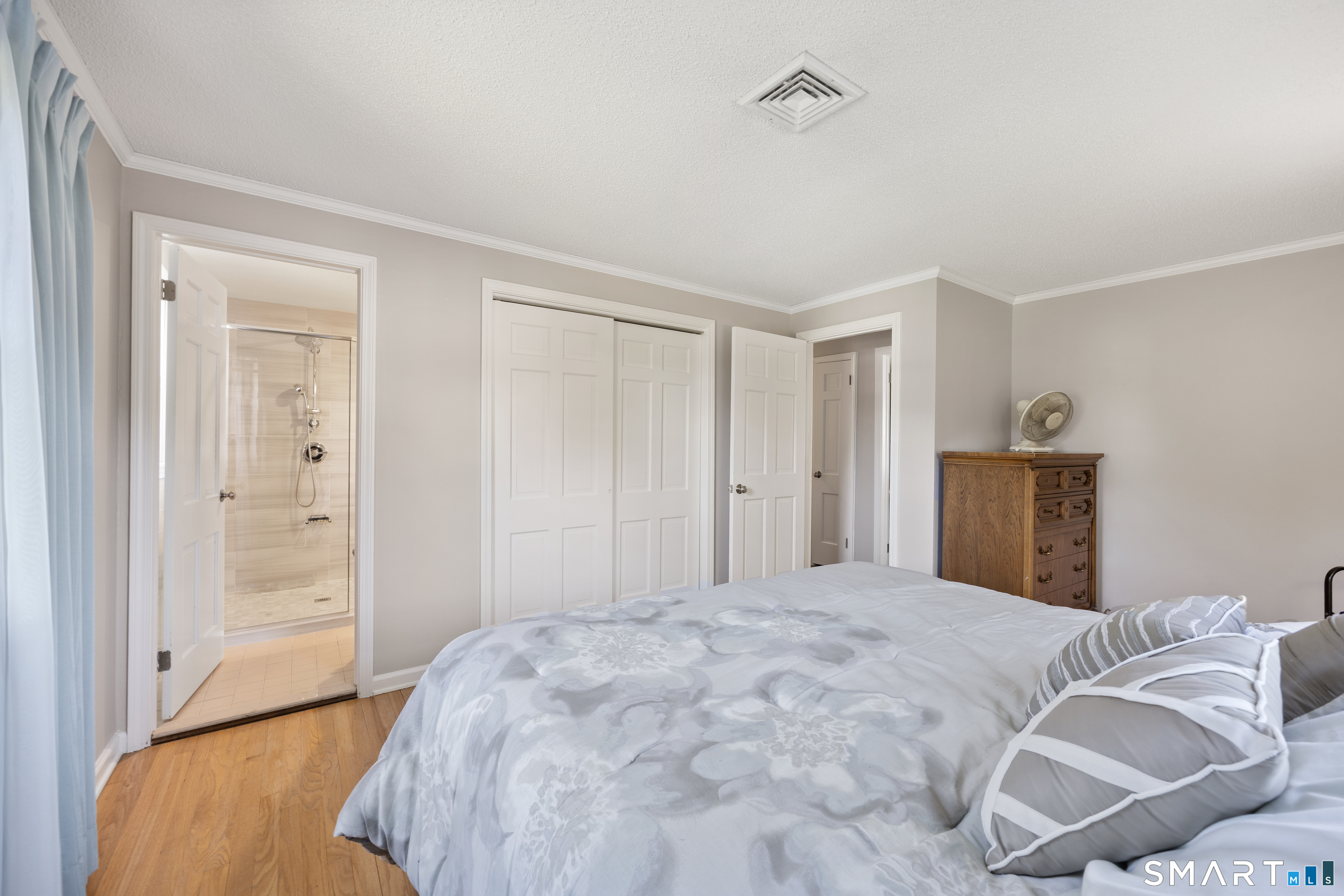 450 Cardinal Lane Cheshire CT 06410