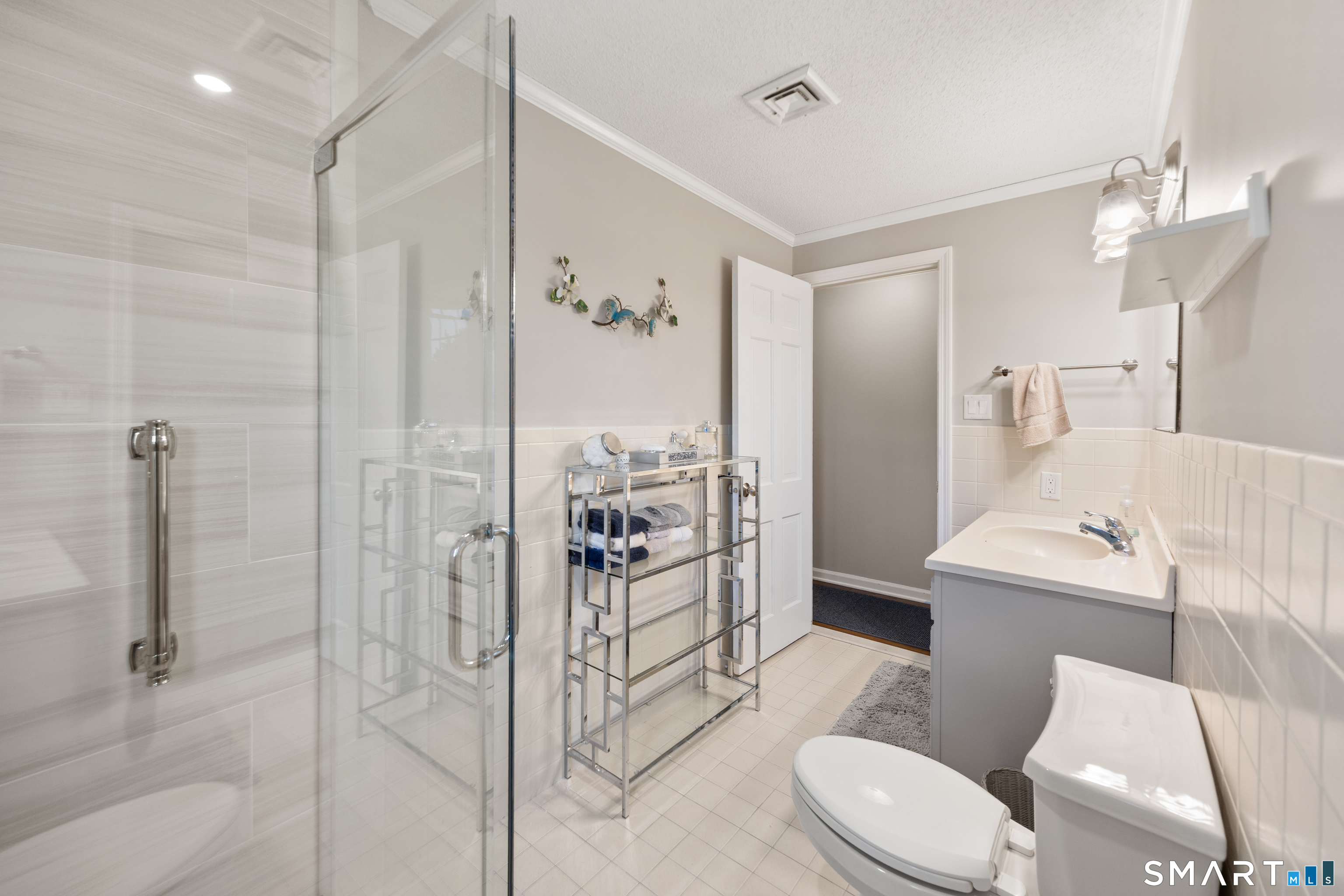 450 Cardinal Lane Cheshire CT 06410