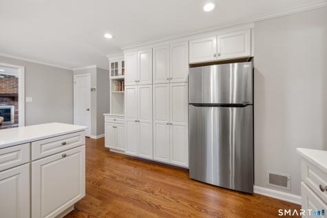 450 Cardinal Lane Cheshire CT 06410