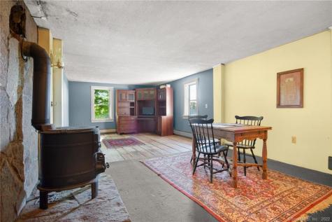 21 Legeyt Road Barkhamsted CT 06063