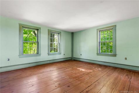 21 Legeyt Road Barkhamsted CT 06063