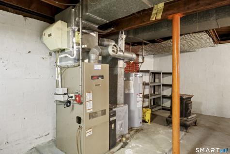 2 Earle Street Portland CT 06480