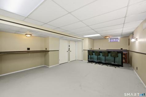 2 Earle Street Portland CT 06480