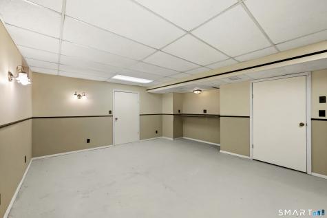 2 Earle Street Portland CT 06480