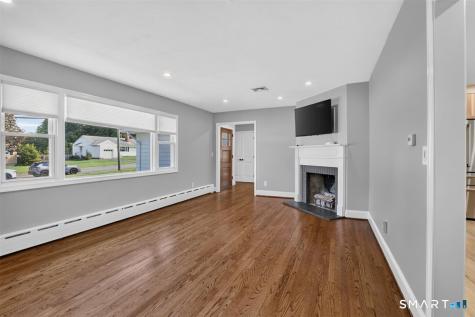 366 Hackmatack Street Manchester CT 06040