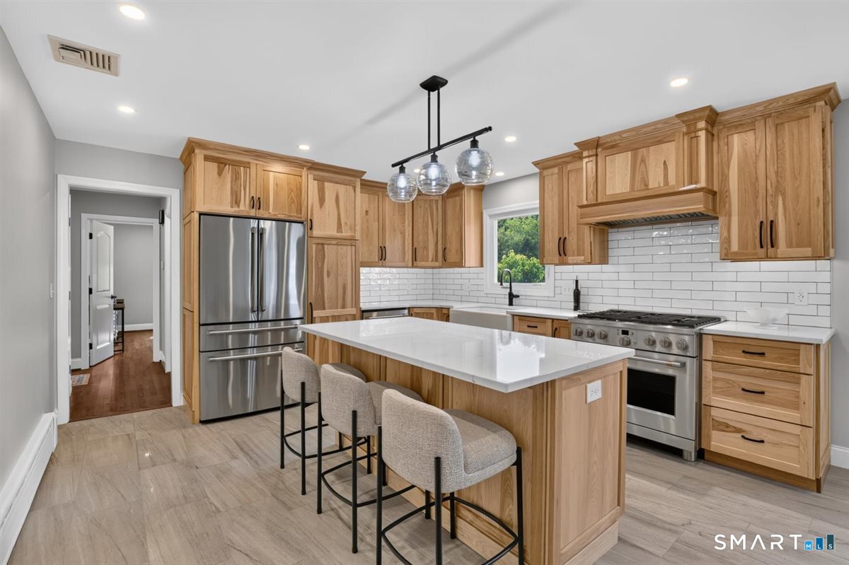 366 Hackmatack Street Manchester CT 06040