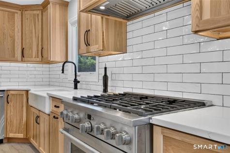 366 Hackmatack Street Manchester CT 06040