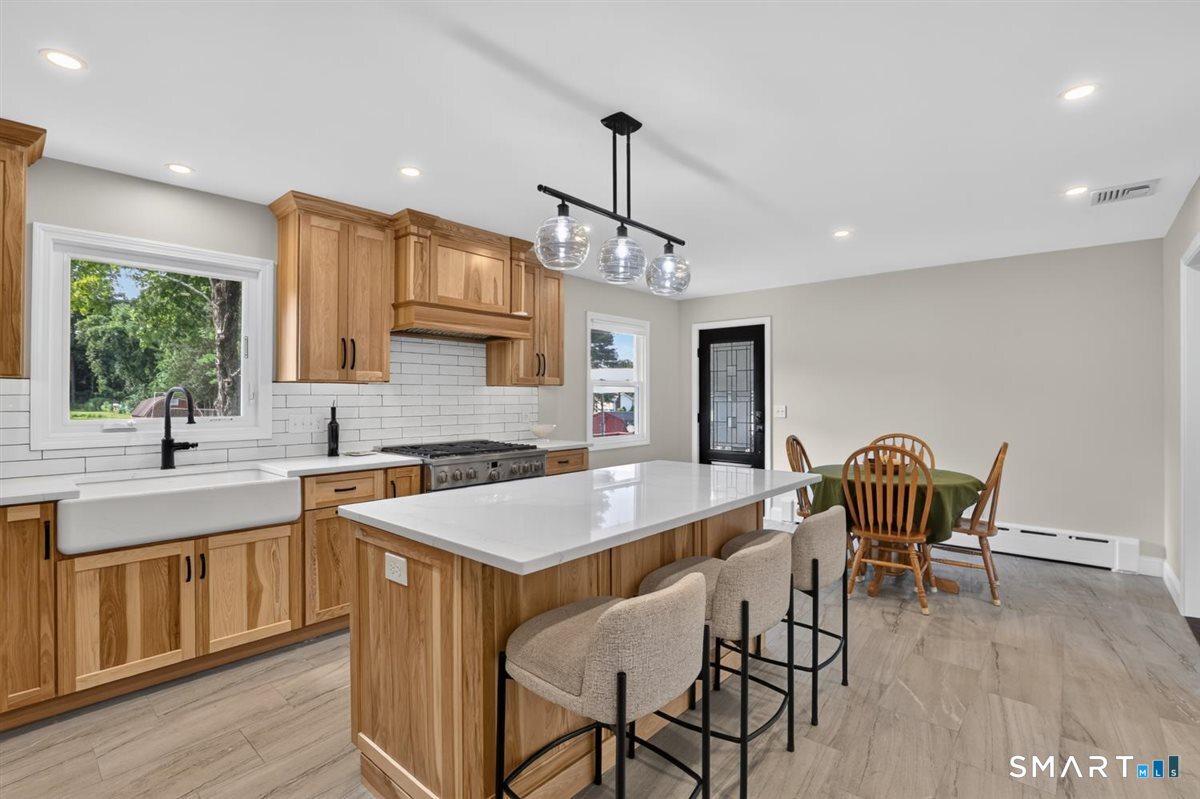 366 Hackmatack Street Manchester CT 06040