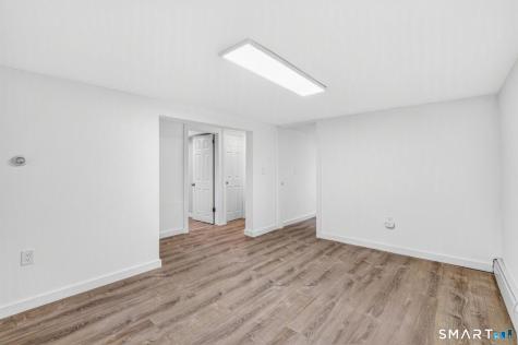 51 Beechwood Road Montville CT 06370