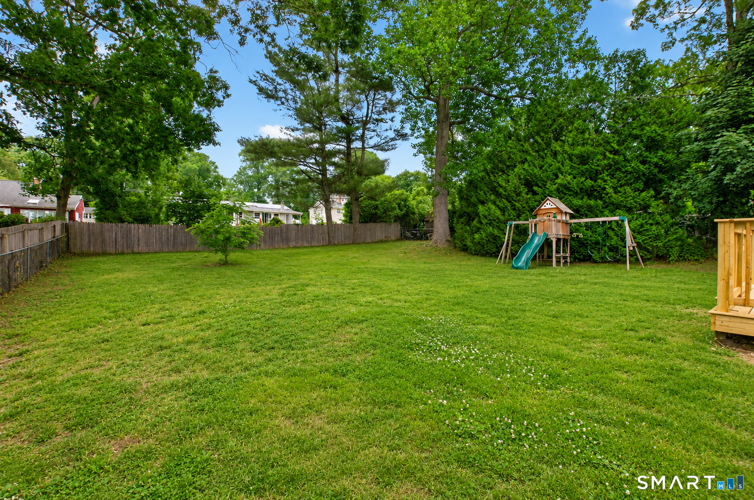 51 Beechwood Road Montville CT 06370