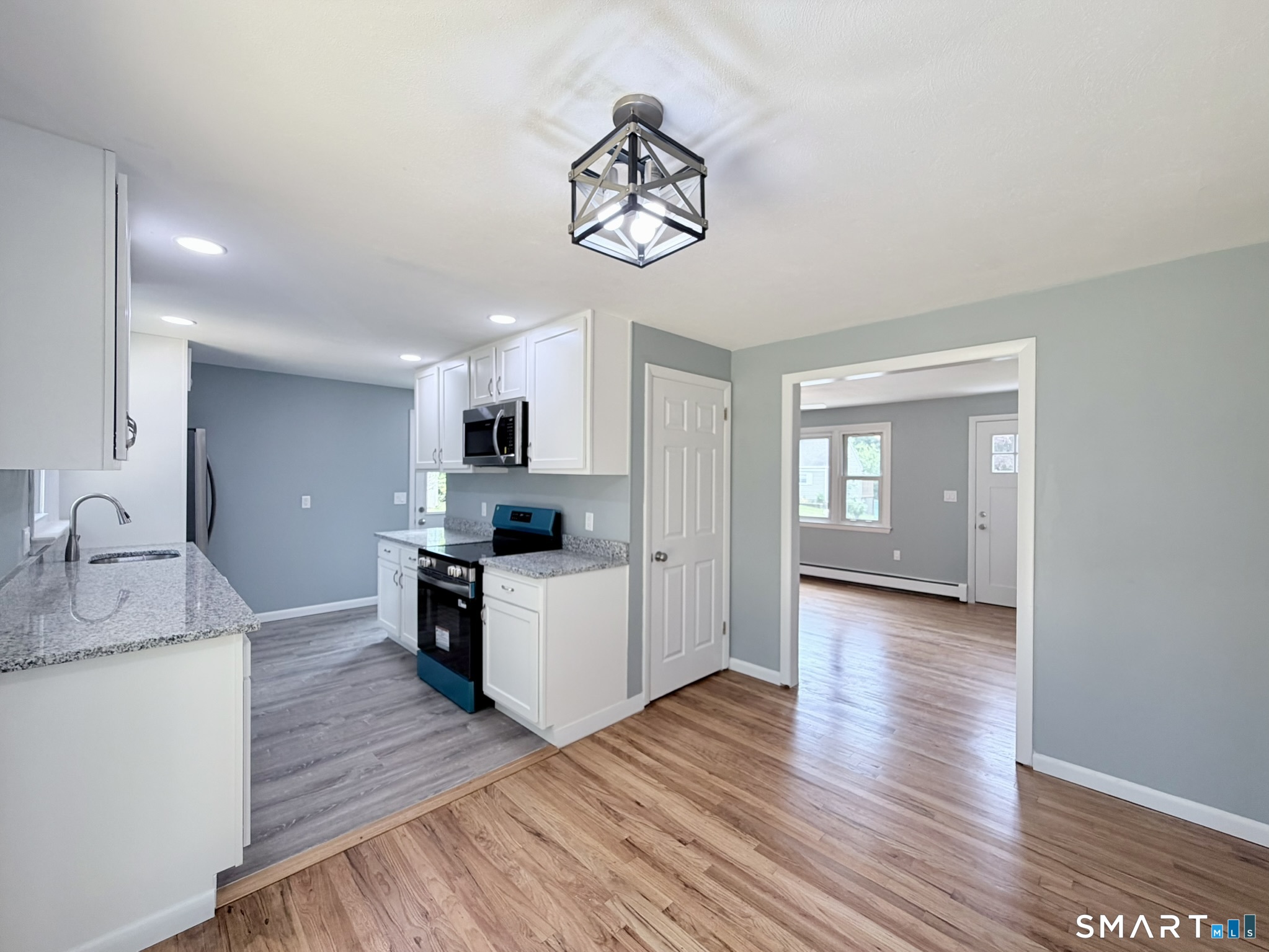 51 Beechwood Road Montville CT 06370