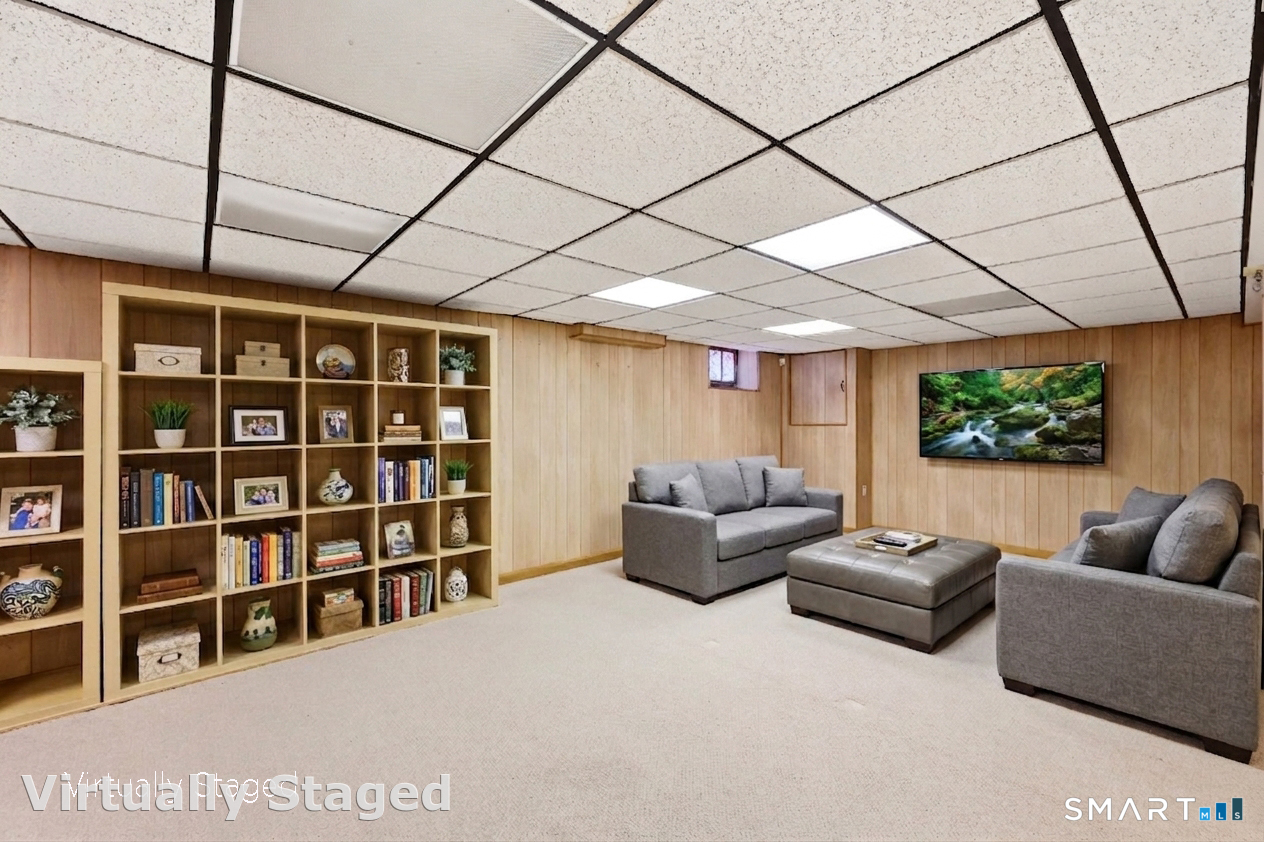 Stonehouse Road Trumbull CT 06611