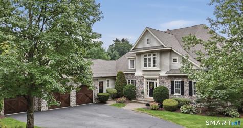 9 Whitehall Court Middlebury CT 06762