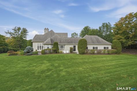9 Whitehall Court Middlebury CT 06762