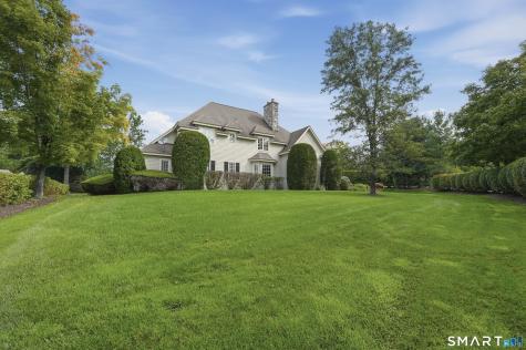 9 Whitehall Court Middlebury CT 06762