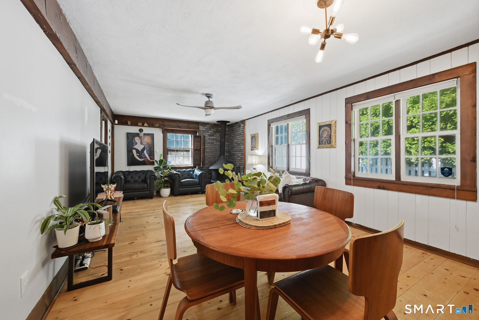2196 North Benson Road Fairfield CT 06824