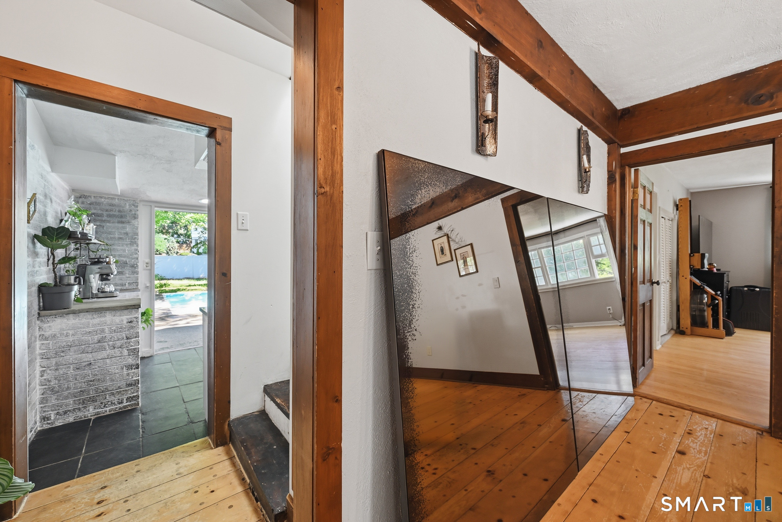 2196 North Benson Road Fairfield CT 06824