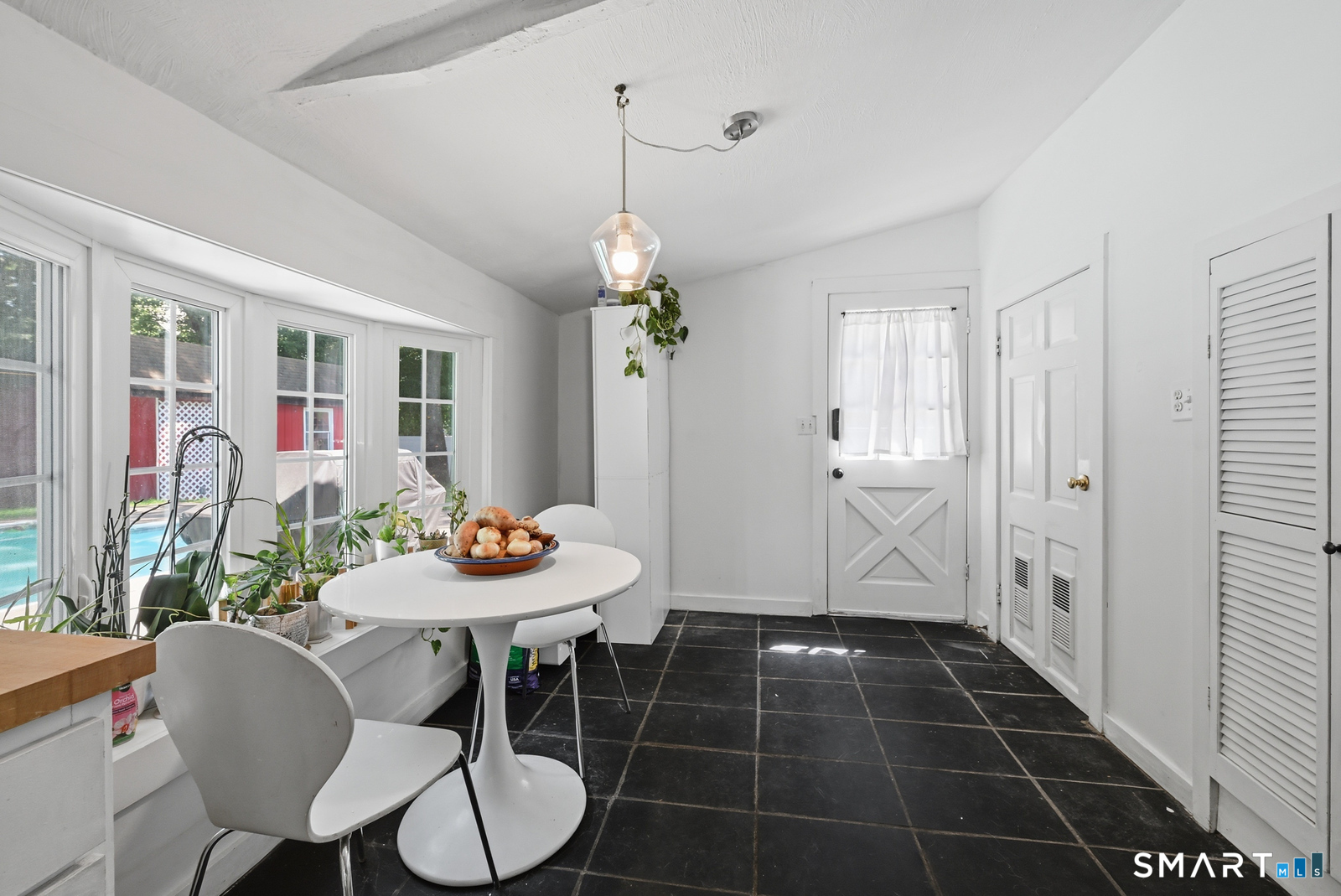 2196 North Benson Road Fairfield CT 06824