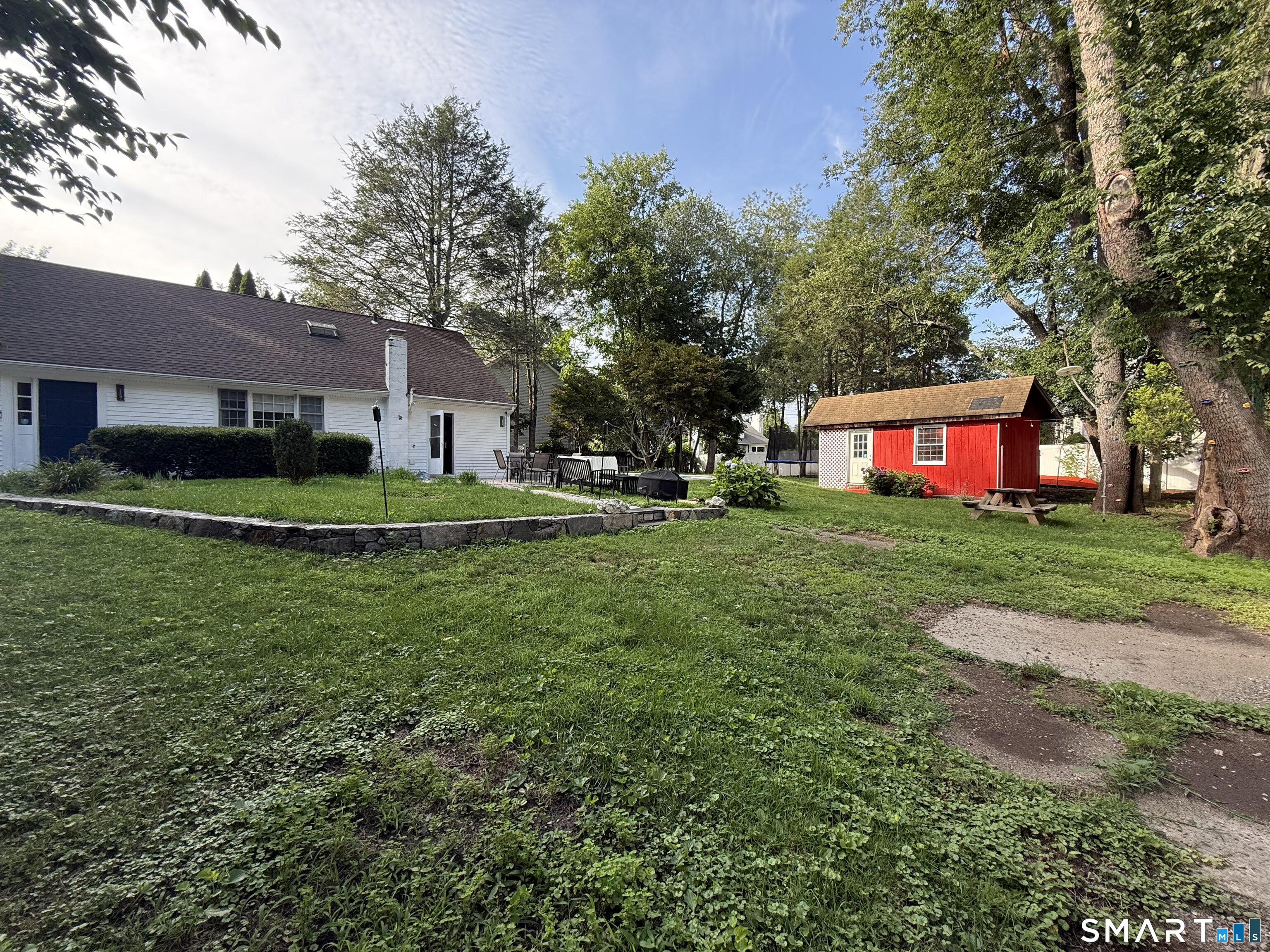 2196 North Benson Road Fairfield CT 06824