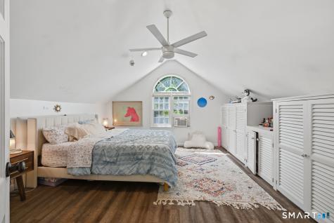 2196 North Benson Road Fairfield CT 06824