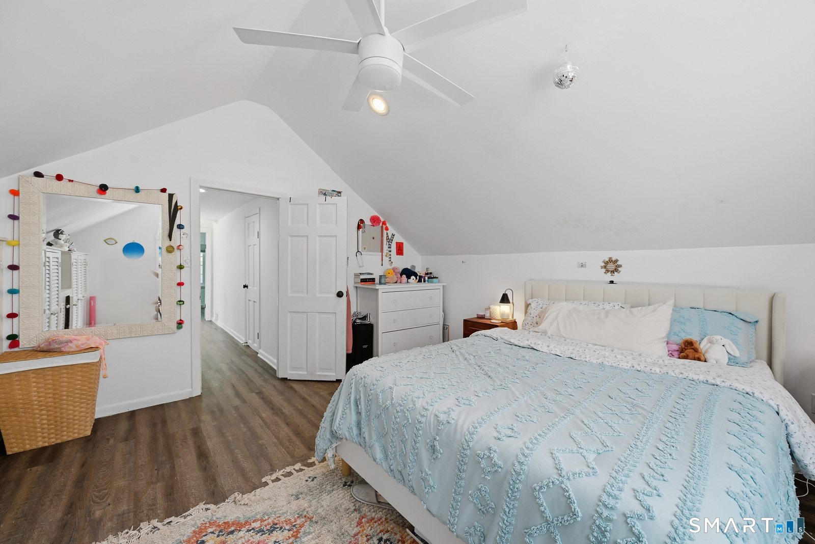 2196 North Benson Road Fairfield CT 06824
