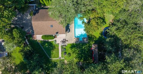 2196 North Benson Road Fairfield CT 06824