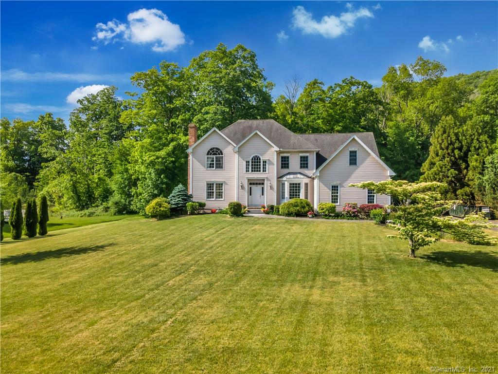 200 Bluff View Drive Guilford CT 06437
