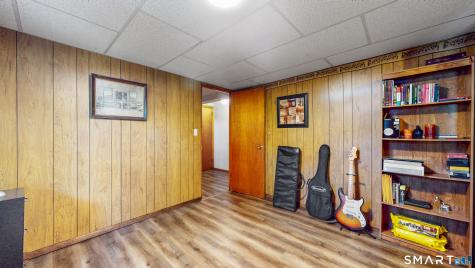 127 Main Street East Hartford CT 06118