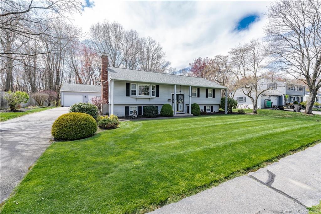 10 Montclair Drive Enfield CT 06082