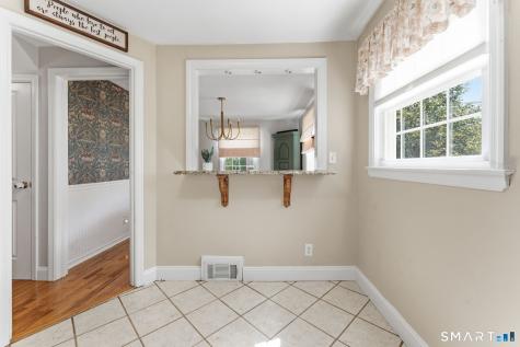 20 Chamberlin Drive West Hartford CT 06107