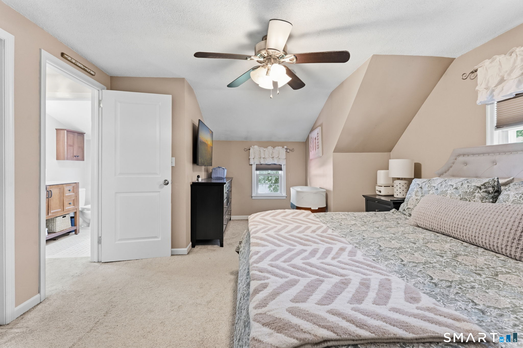 20 Chamberlin Drive West Hartford CT 06107
