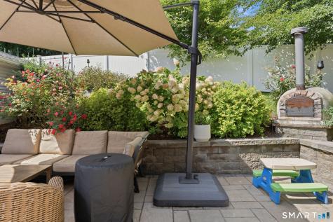 20 Chamberlin Drive West Hartford CT 06107