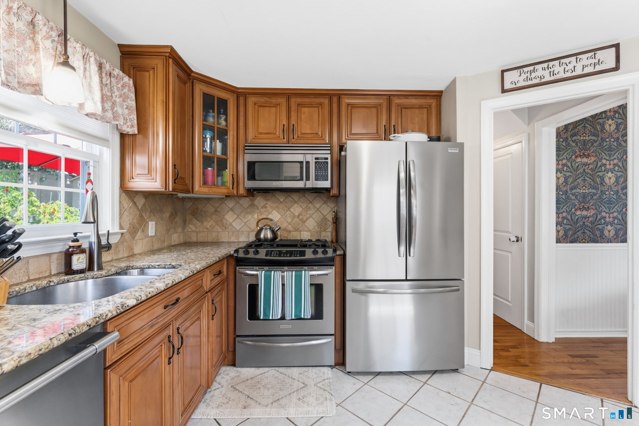 20 Chamberlin Drive West Hartford CT 06107