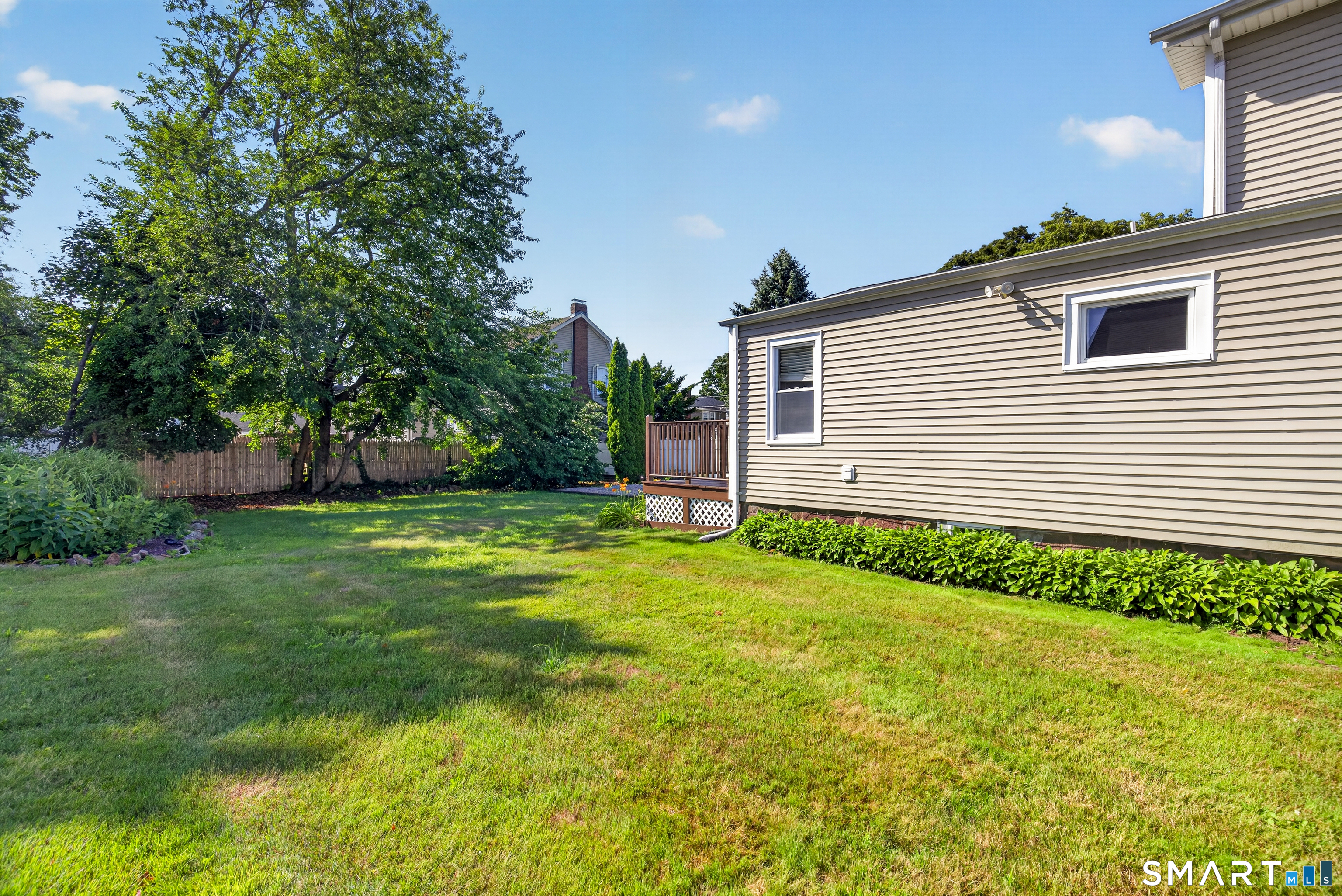 511 Thompson Avenue East Haven CT 06512