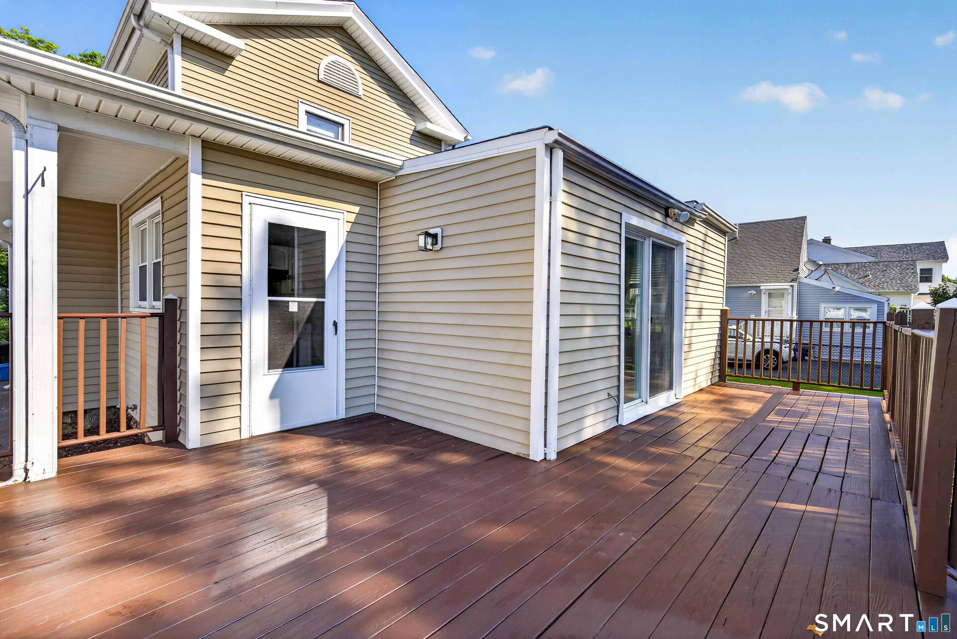 511 Thompson Avenue East Haven CT 06512