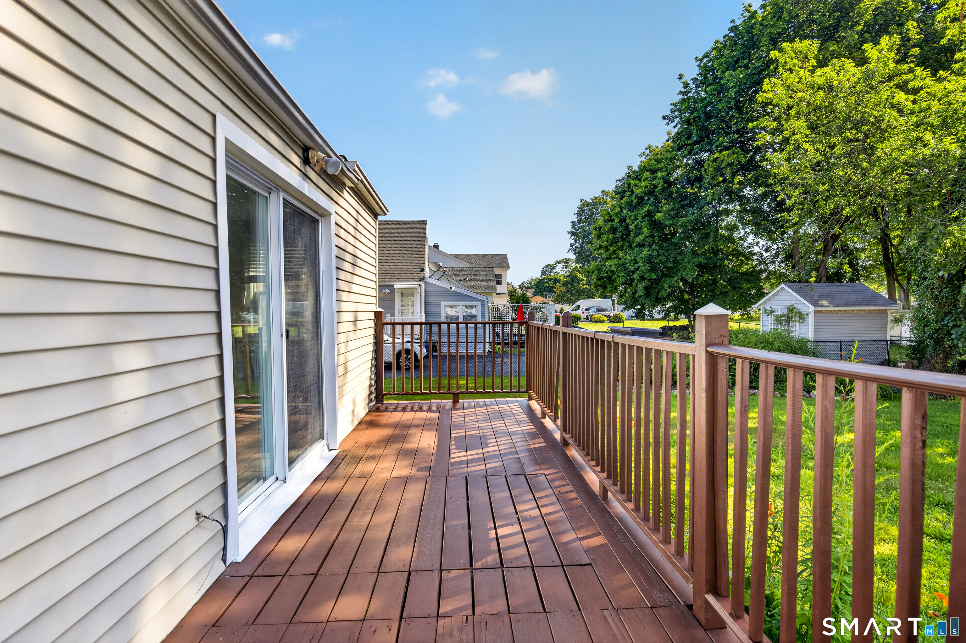 511 Thompson Avenue East Haven CT 06512