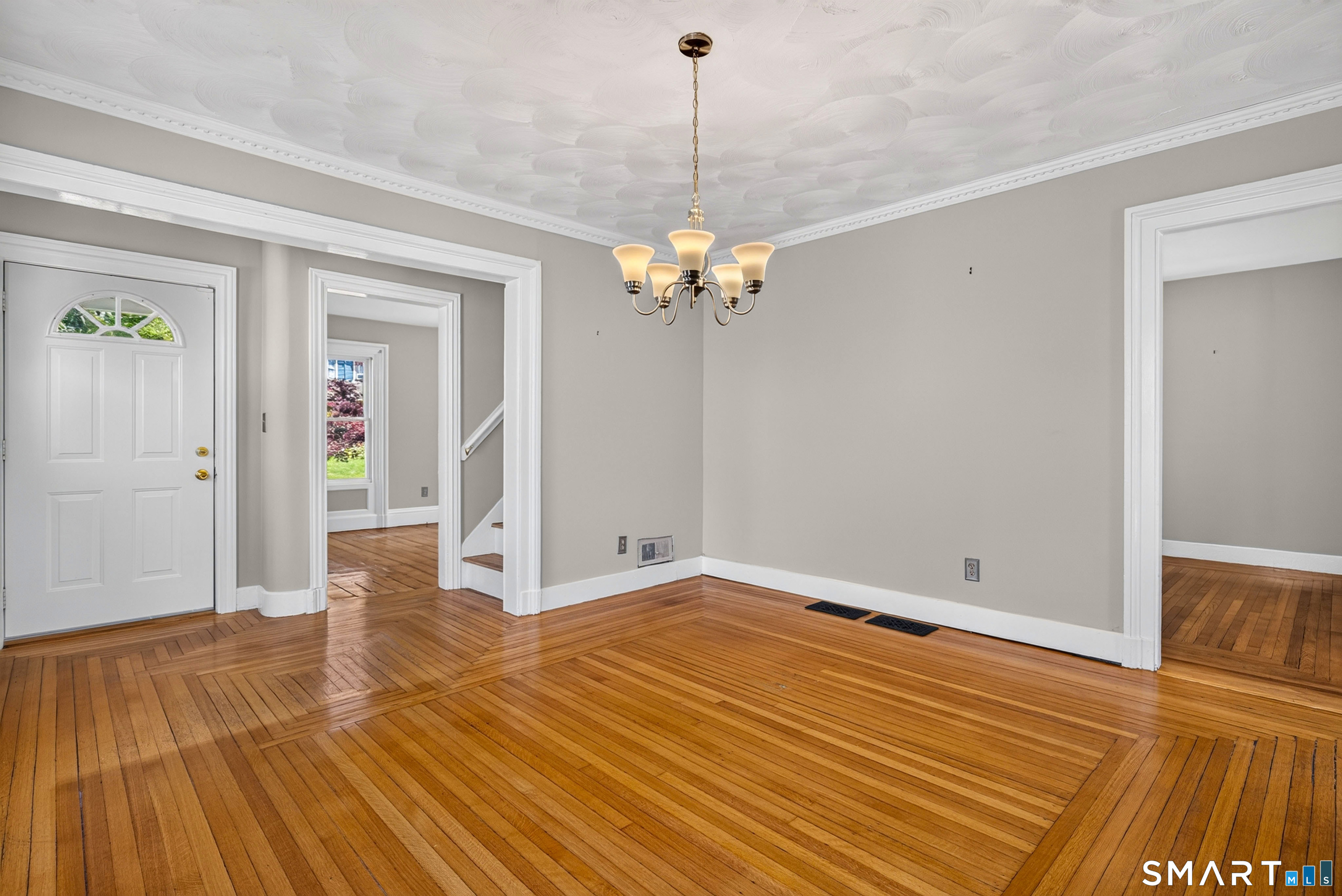 511 Thompson Avenue East Haven CT 06512