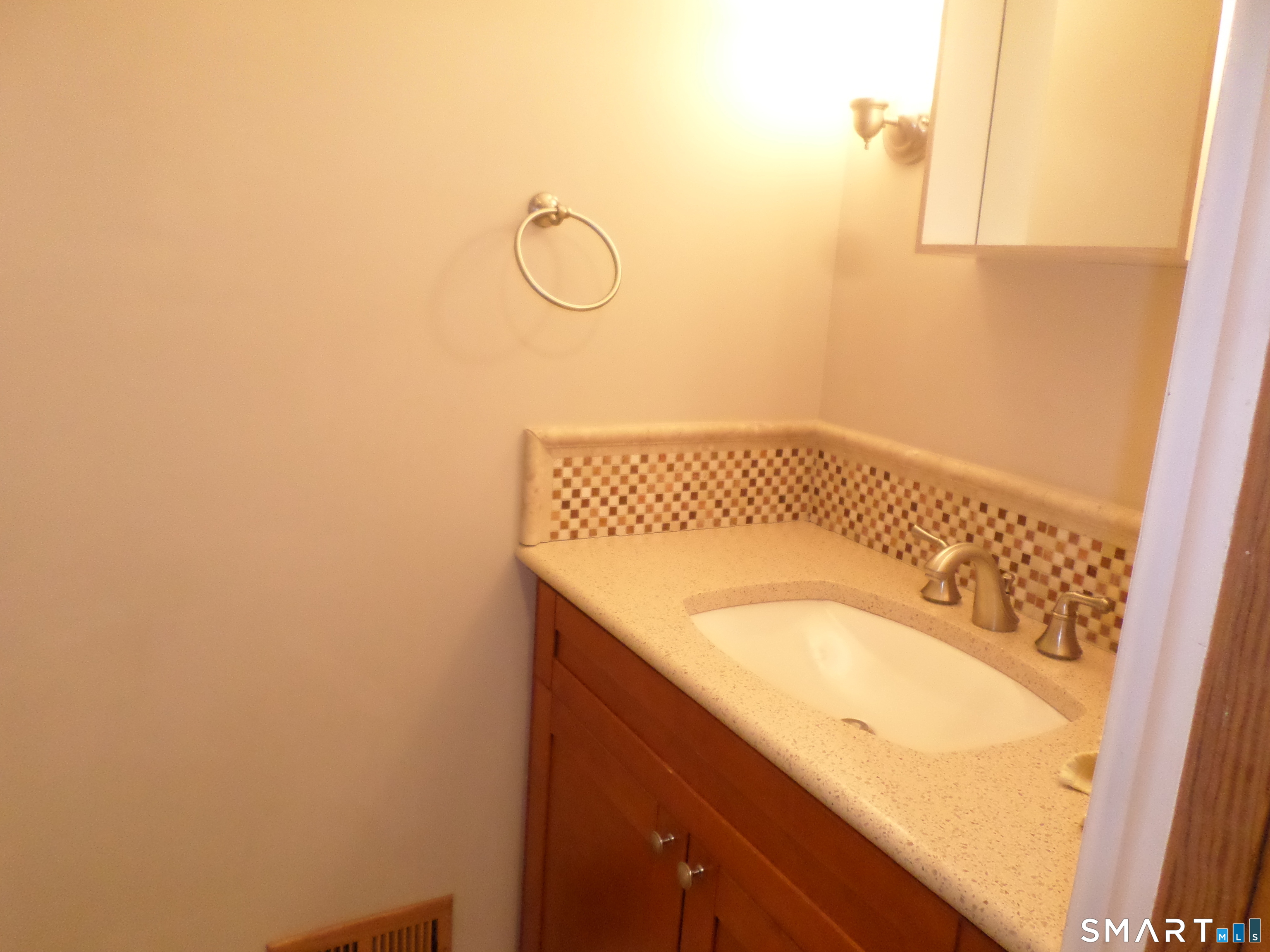 366 West Woods Road Hamden CT 06518