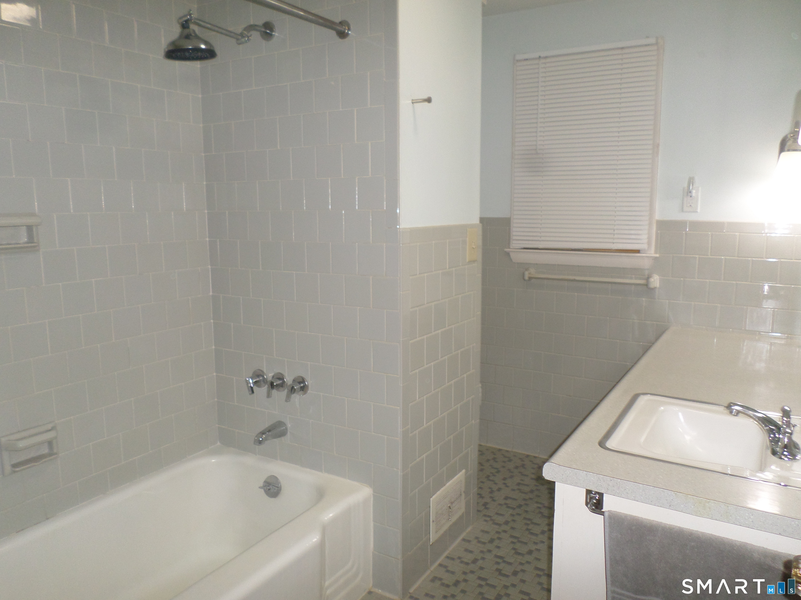 366 West Woods Road Hamden CT 06518