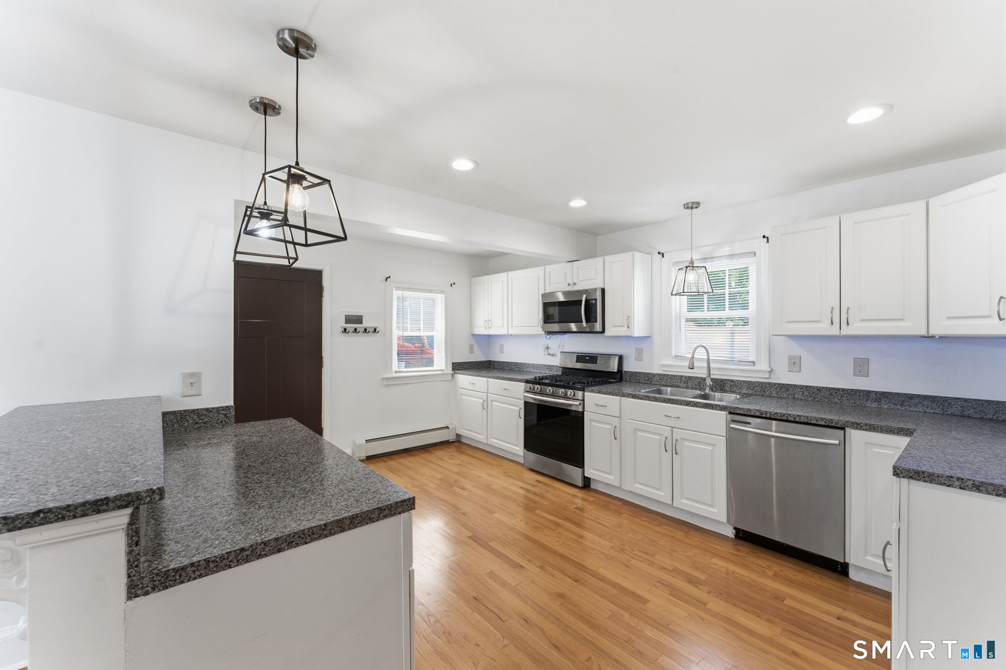 9 Carmel Street Hartford CT 06106