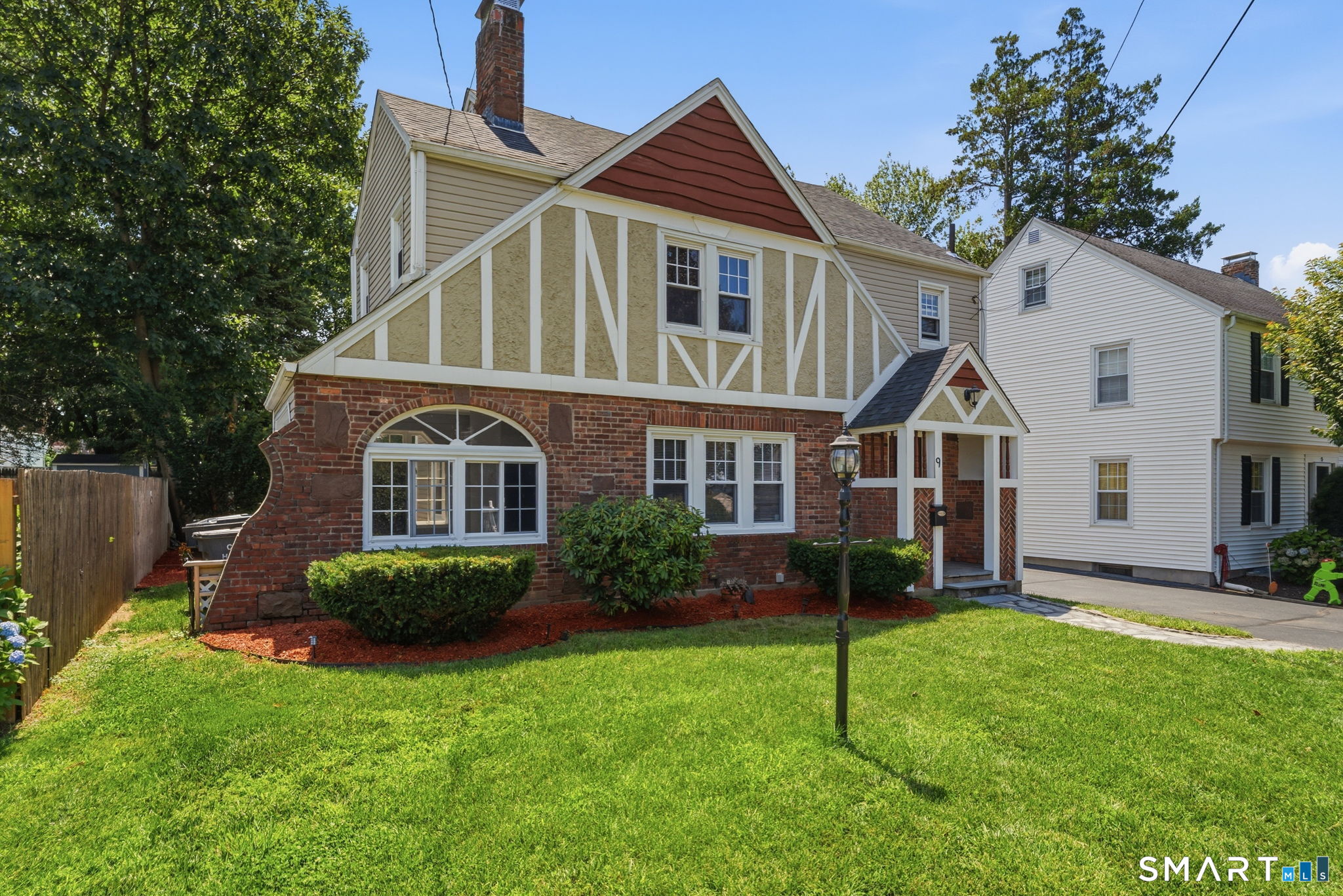 9 Carmel Street Hartford CT 06106