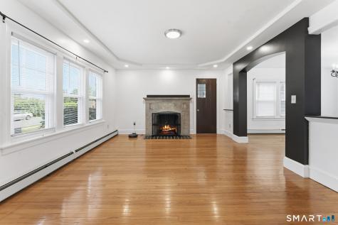 9 Carmel Street Hartford CT 06106