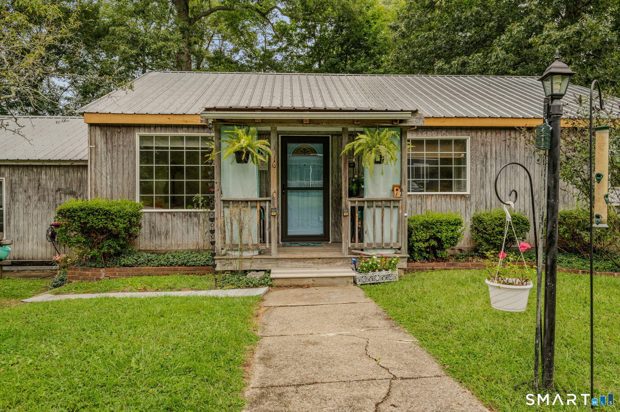 4 Marilyn Road Waterford CT 06385